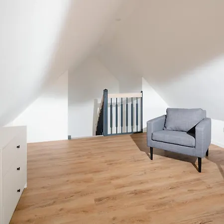 Kuesten Ost Direkte Wasserlage, 2 Balkone, 90qm גריטזיל